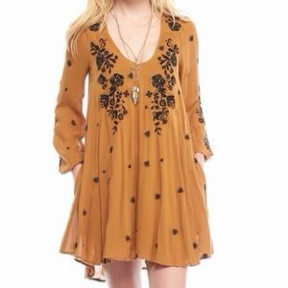 Free People Sweet Tennessee Embroidered Floral Tunic Dress size XS - Picture 3 of 12
